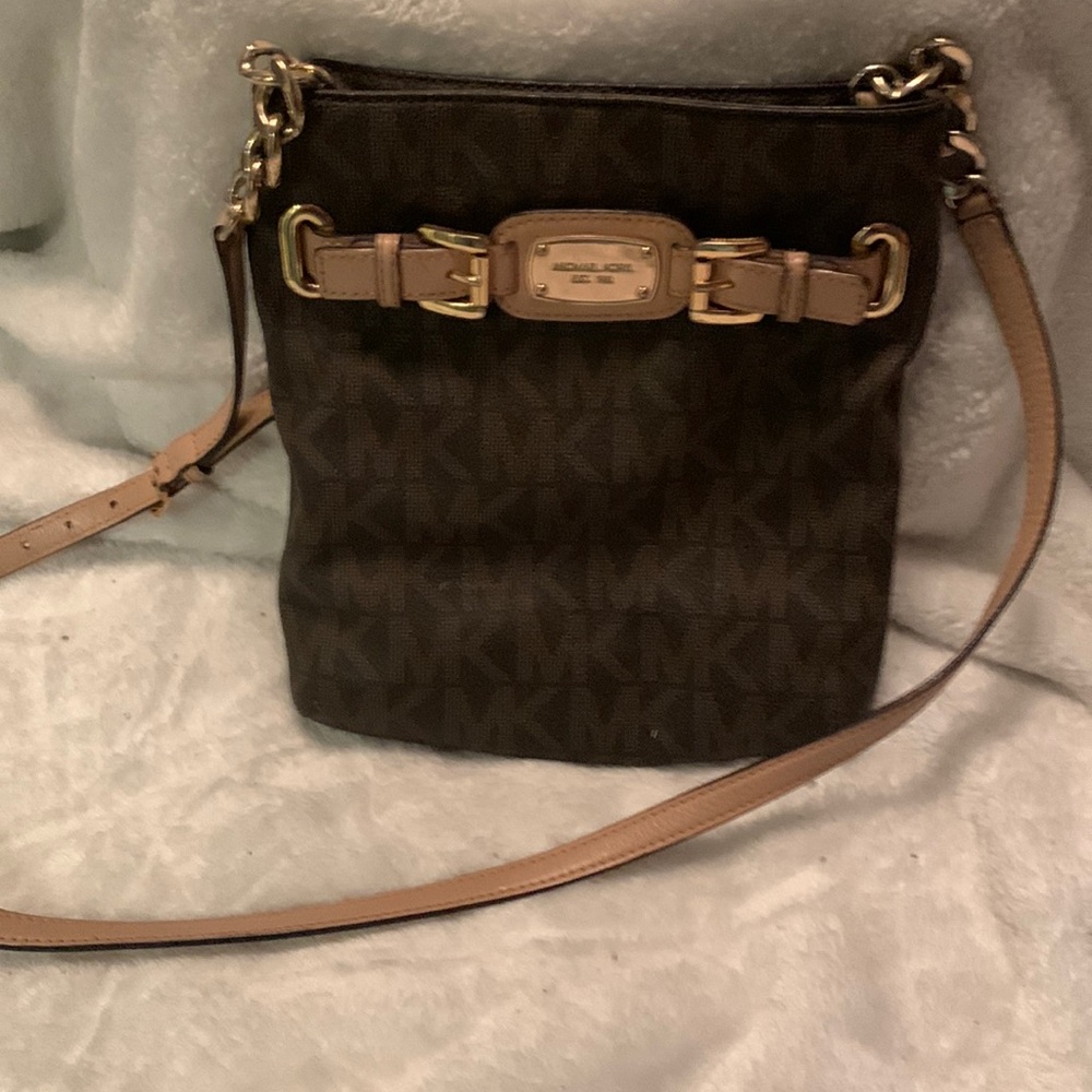 Michael Kors crossbody